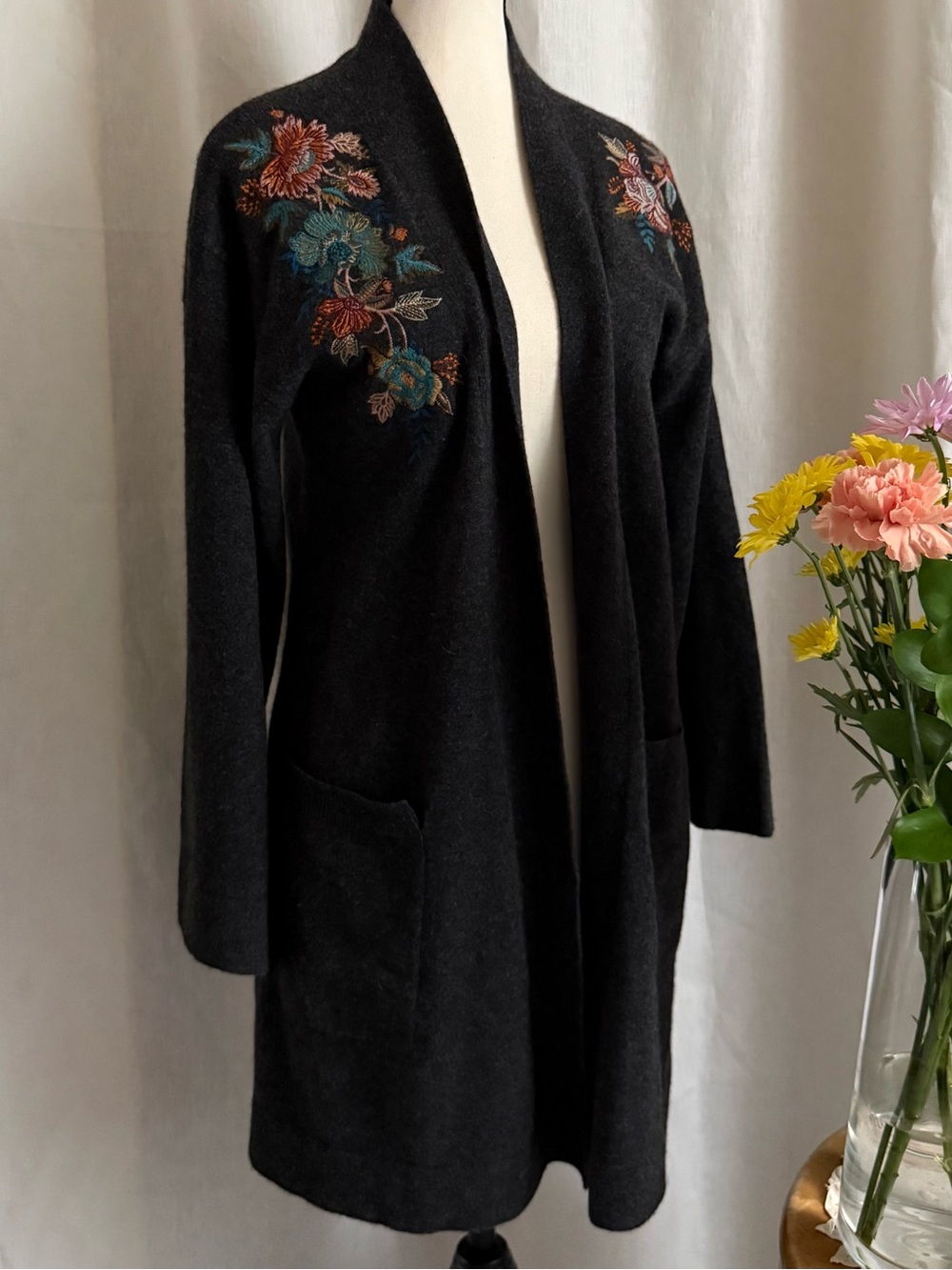 100% Cashmere Johnny Was Cardigan S Embroidered Longline Gray Duster Sweater